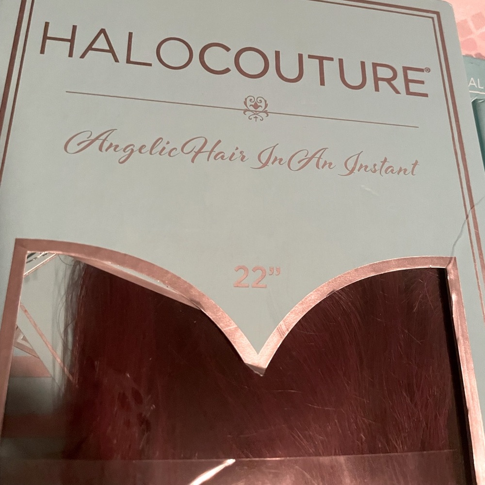 Halocouture extensions 100% human hair